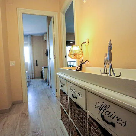 Canastel Only Families Apartment *